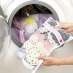 Laundry Mesh Bags 4-Pack, Durable Zippered Wash Bags for Protecting Clothes and Delicateshe Washing Machine, Laundry Bags