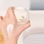 Retinol Night Cream with Niacinamide & Vitamin E – Brightening & Firming Moisturizer - Image 7